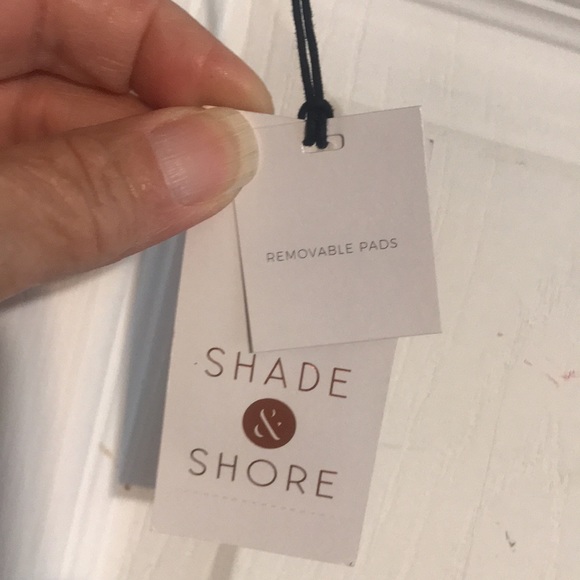 NWT Shade & Shore Ruffled Swim Top - Picture 2 of 13